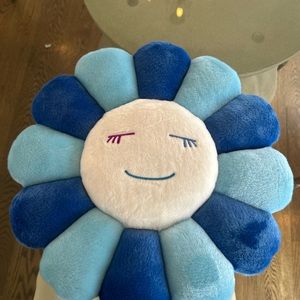 Dark blue light blue takashi pillow